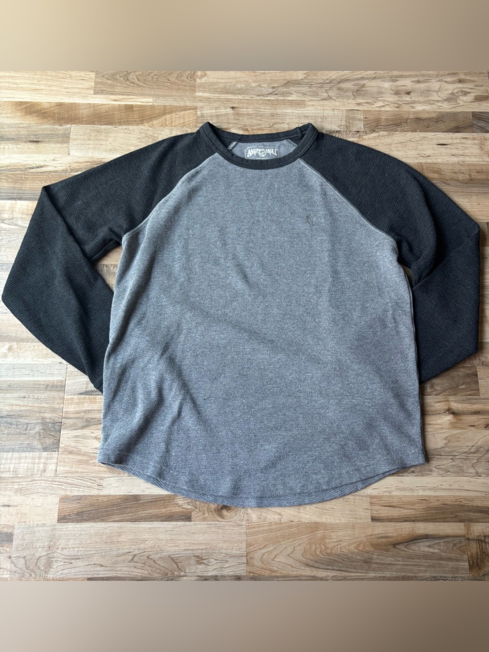 American Eagle Men's Thermal Shirt Gray Raglan Waffle Knit M Cabin Grunge - Picture 2 of 13